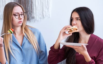 Woman Pauses Chewing To Get Irate Over The Sound Of Partner’s Chewing
